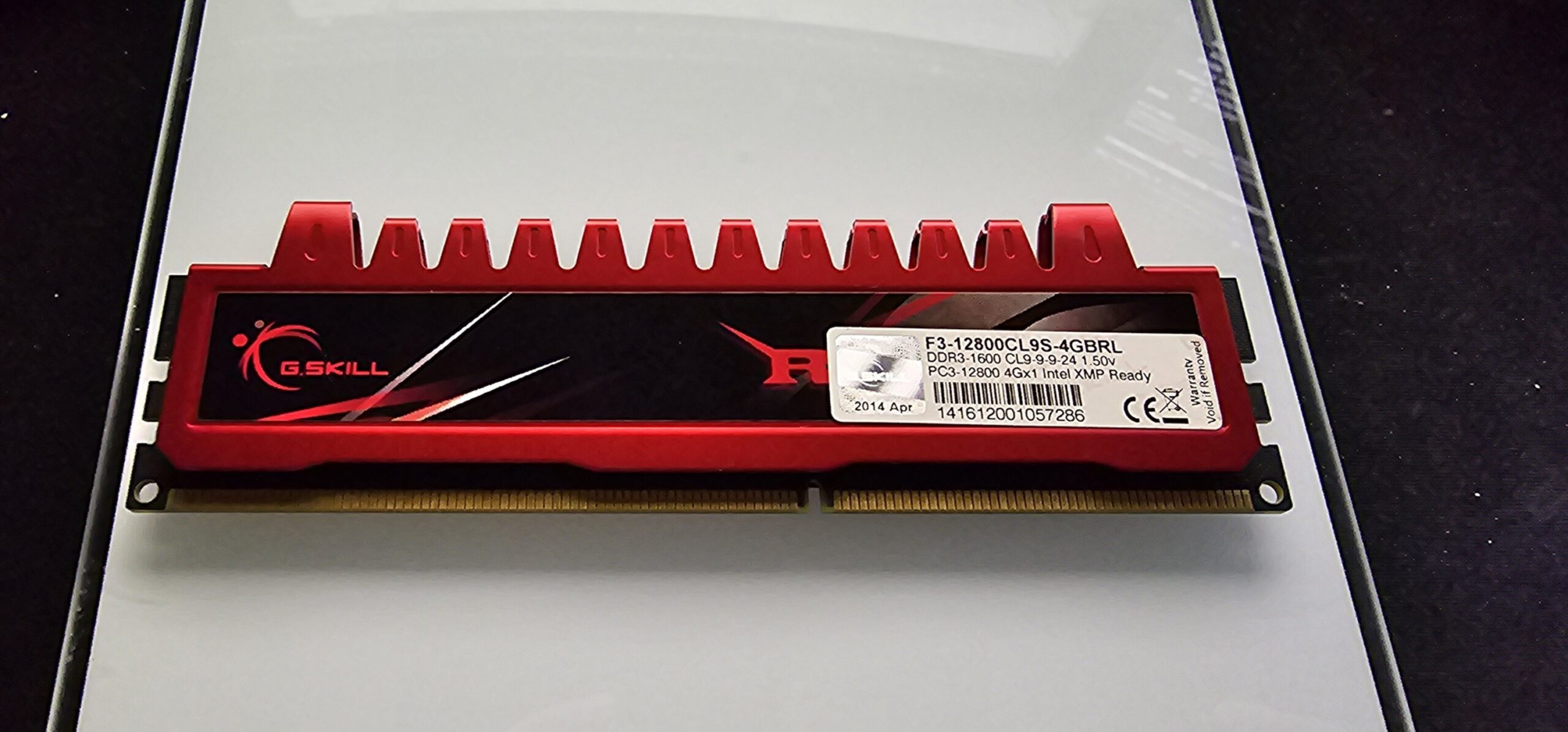 DDR3-1600 F3-12800CL9S-4GBRL CL9-9-9 1.50V 4GB (1x4GB)