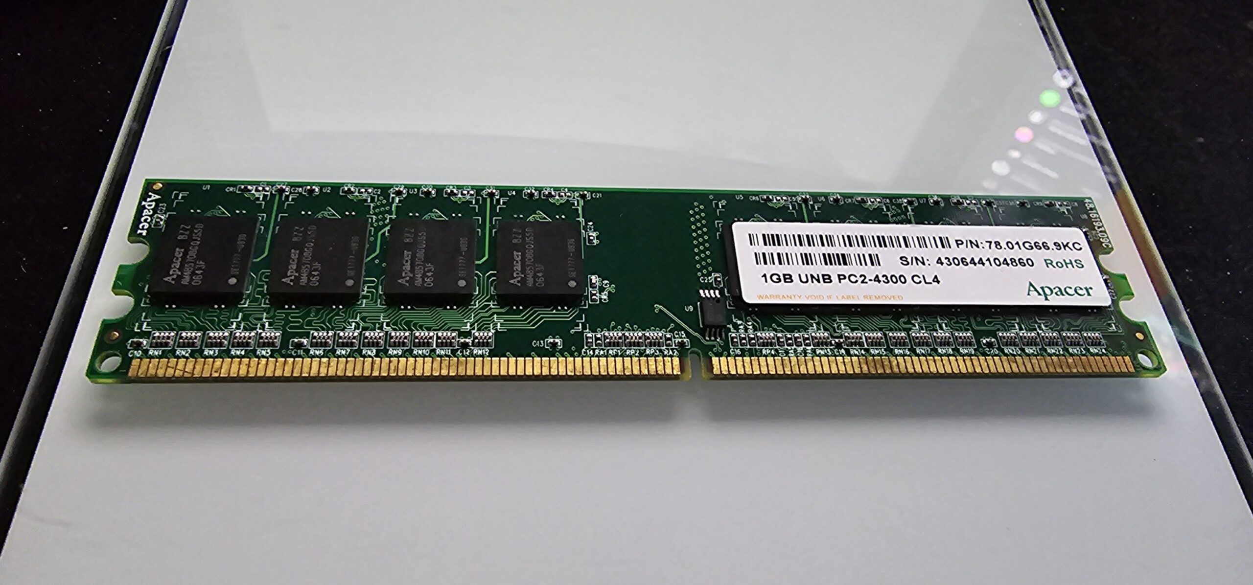 1 GB DDR2-RAM 240-pin PC2-4300U non-ECC CL4 Apacer P/N: 78.01G66.9KC