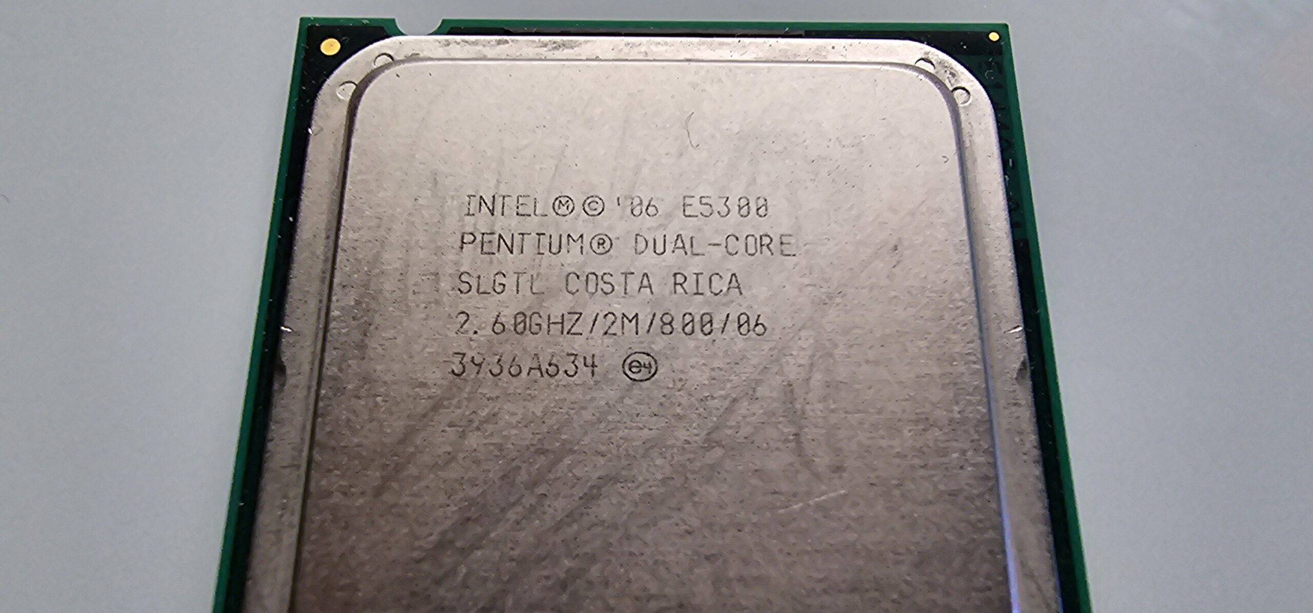 Intel ’06 E5300 Pentium Dual-Core 2,60 GHz/2M/800/06