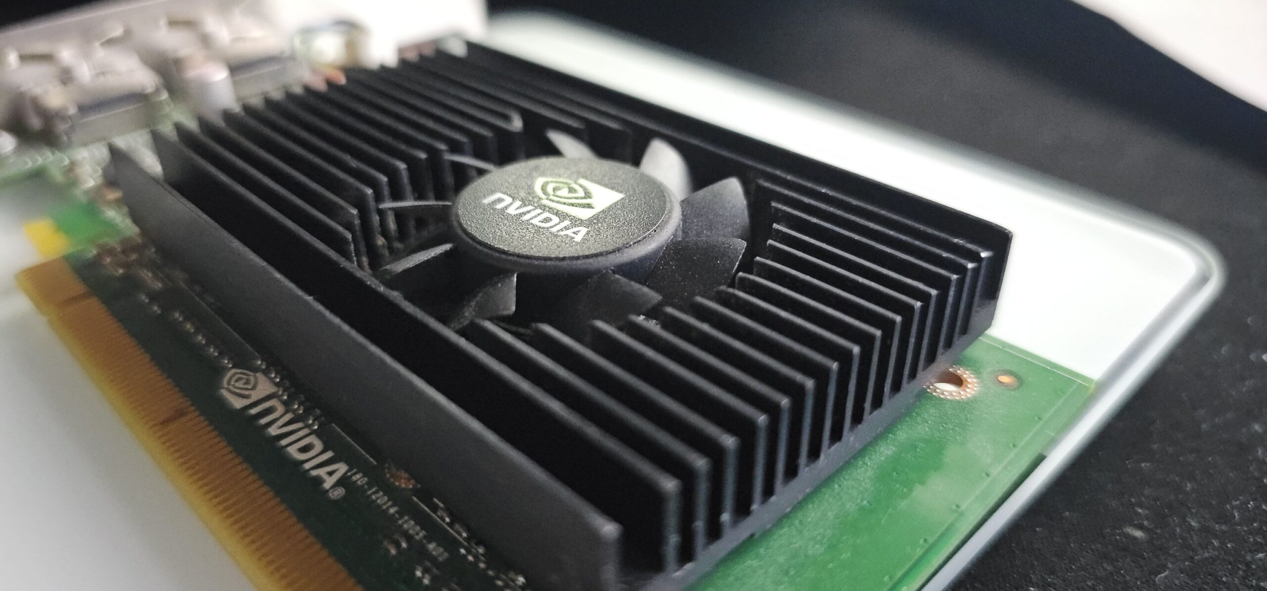 Ersatzteile NVIDIA Quadro NVS 310 2x Displayport PCIe x16